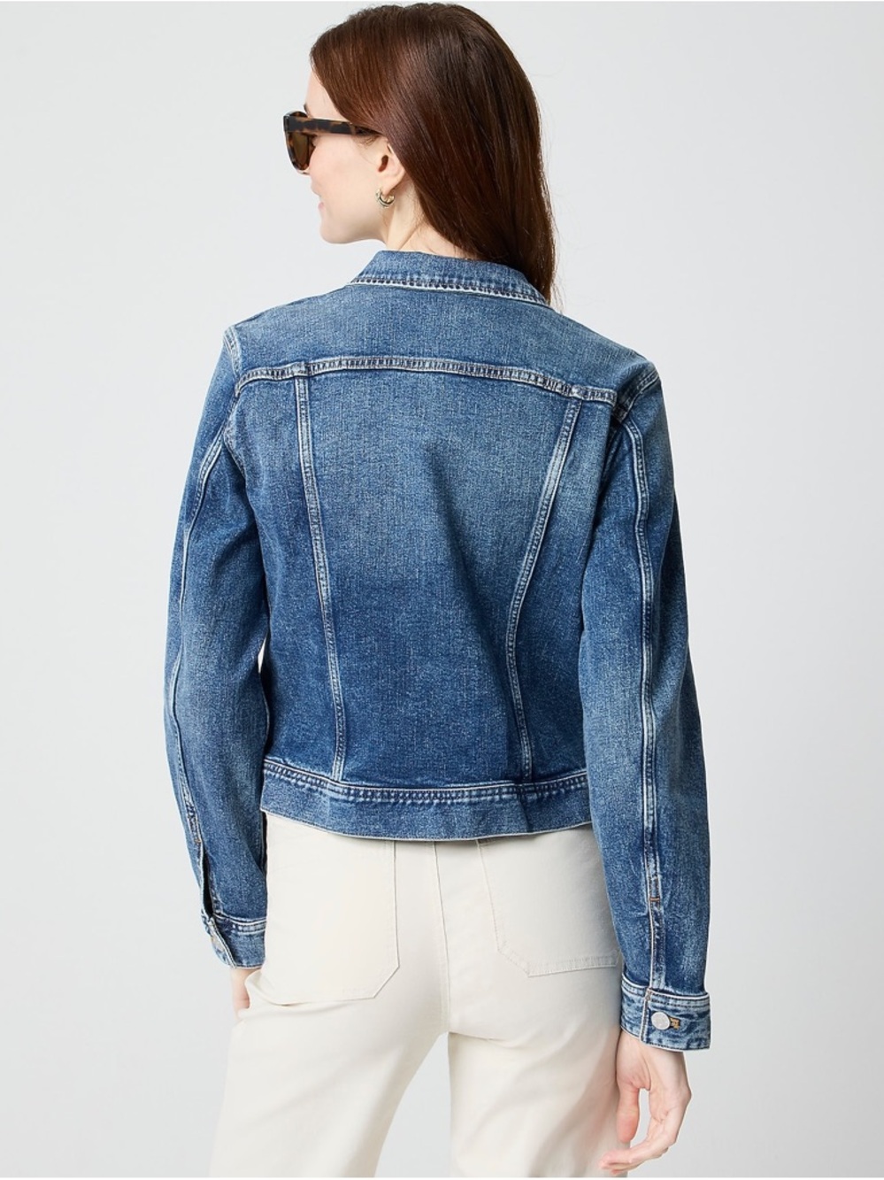 J CREW Womens Denim Classic Jean Jacket Blue Size Medium Timeless Trucker Jacket - Picture 3 of 15